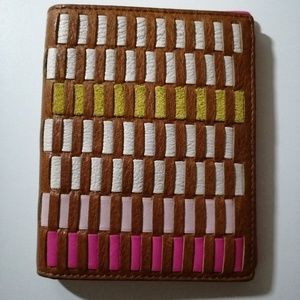 Passport wallet Fossil. All leather.
